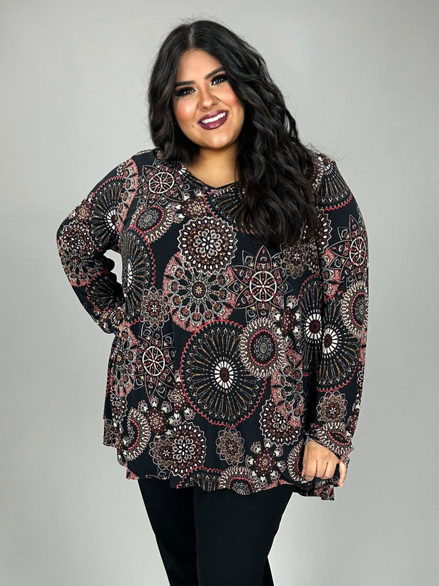 25 PLS {Cutest Catch} Black Mandala Print V-Neck Top PLUS SIZE XL 2X 3X