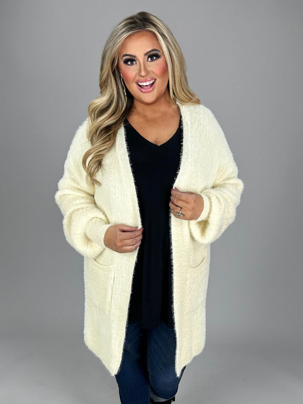 49 OT-A {Living For The Glam} Ivory Fuzzy Cardigan w/Pockets PLUS SIZE 1X 2X 3X