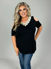 52 OS {Incredible Look} Black Top w/Ivory Crochet Neckline PLUS SIZE 1X 2X 3X