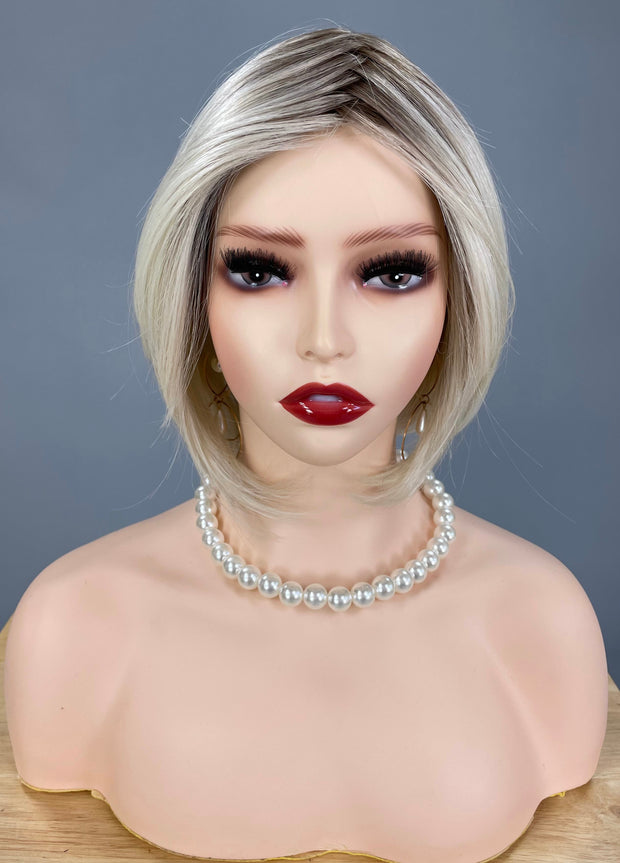 SALE!! "Bona Vita" (Bombshell Blonde) BELLE TRESS Luxury Wig