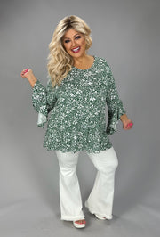 30 PQ {Garden Delight} Green Floral Cascading Sleeve Top EXTENDED PLUS SIZE 4X 5X 6X