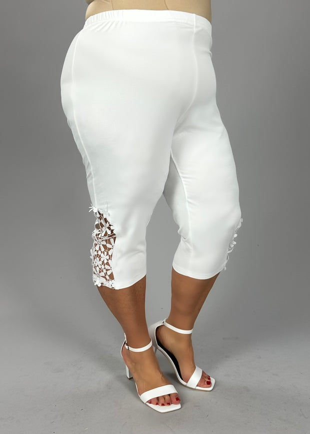 BT-P {Keep Walking} White Capri Leggings w/ Floral Side CW EXTENDED PLUS SIZE 3X 4X