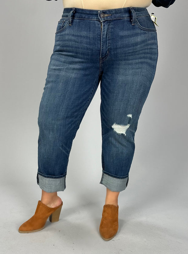 BT-Q   M-109  {Levi's} Dark Blue Boyfriend Jeans Retail $59.50 PLUS SIZE 16W