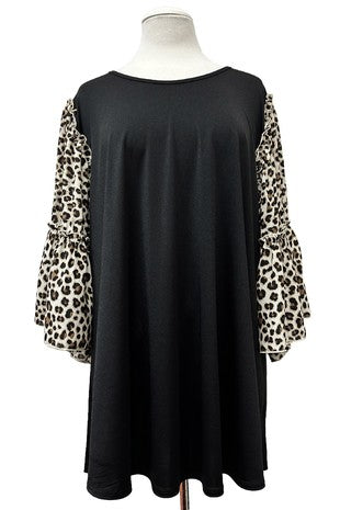 34 CP {Be Bold} Black Leopard Contrast Angel Sleeve Top EXTENDED PLUS SIZE 1X 2X 3X 4X 5X