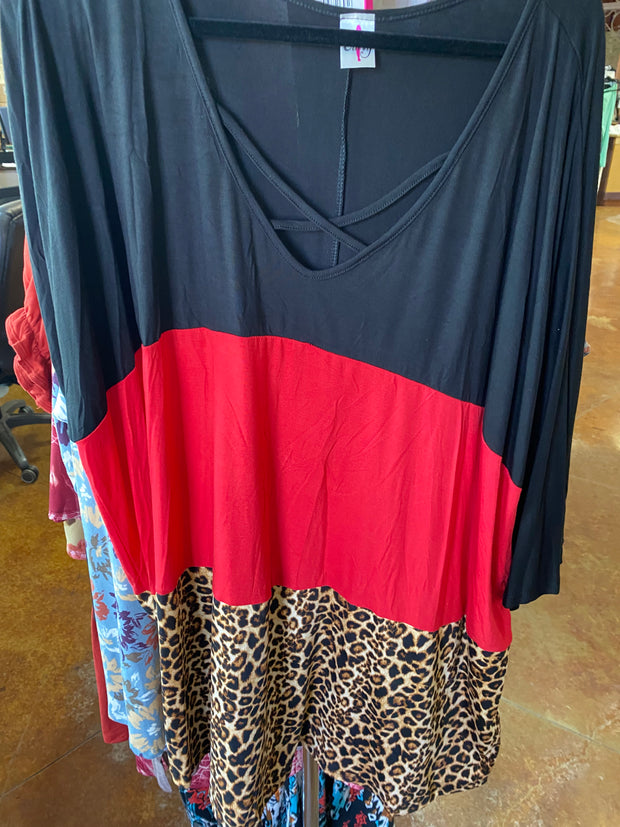 45 CP {Dreams Taking Flight} Red Black  Leopard Top CURVY BRAND!!! EXTENDED PLUS SIZE 3X 4X 5X