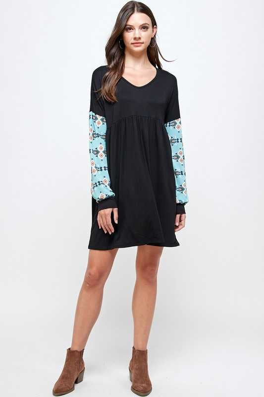 SALE!! 12 CP-C {Just Admit It} Black With Blue Tribal Printed Sleeve Tunic  PLUS SIZE XL 2X 3X