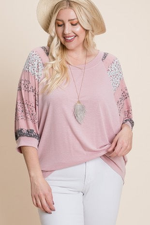 SALE!! 26 CP-D {Easy Street} Mauve Top w/Floral Print Sleeves PLUS SIZE 1X 2X 3X