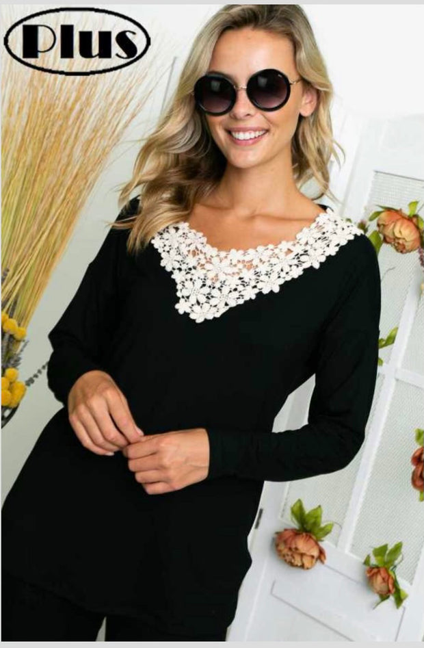 SALE!! 32 SD {Shine Like A Diamond} Black Top w/Ivory Crochet Neck PLUS SIZE 1X 2X 3X