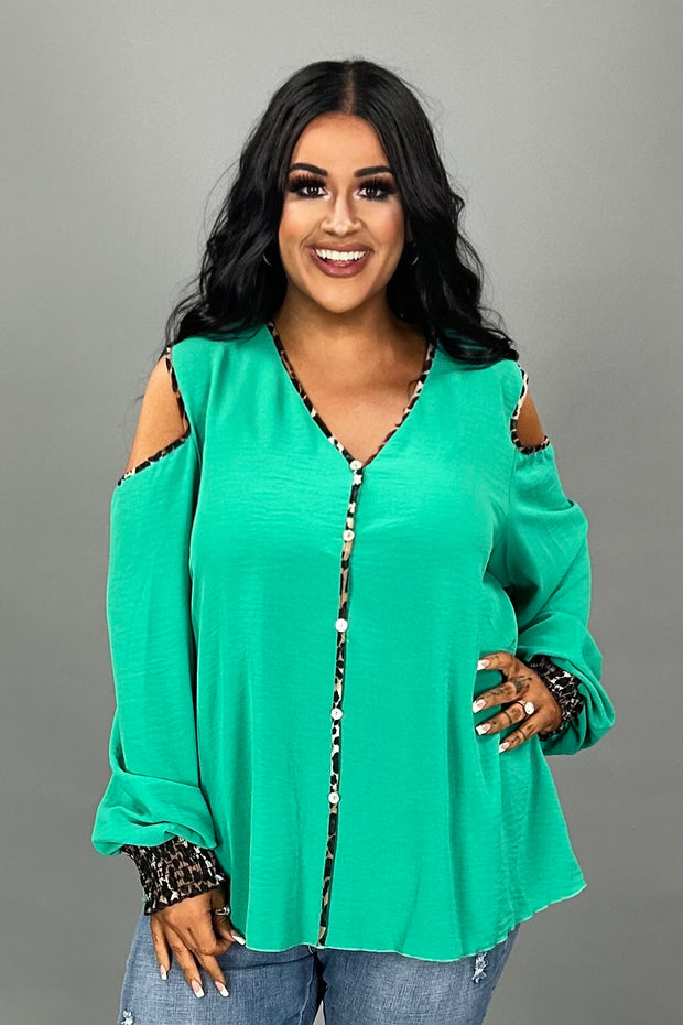 SALE!! 46 OS {Leopard Defined} Kelly Green Cold Shoulder Top PLUS SIZE XL 2X 3X