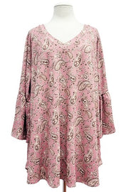 26 PQ {Delightful Paisley} Mauve Paisley Ribbed V- Neck Top EXTENDED PLUS SIZE 3X 4X 5X