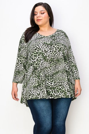 SALE!! 33 PQ {Alluring Attraction} Green Leopard V-Nieck Top EXTENDED PLUS SIZE 3X 4X 5X