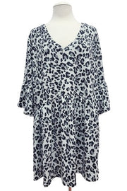 43 PSS {Wild Living} Gray & Black V-Neck Animal Print  Babydoll Top