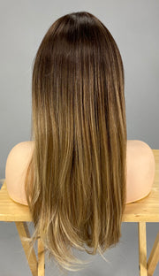 SALE!! "Dolce & Dolce 23" (Ceylon) BALAYAGE BELLE TRESS Luxury Wig