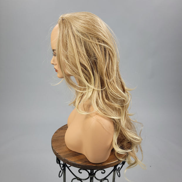 {LeAnn} Blonde Blend Long Curly Wig