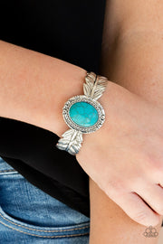 PAPARAZZI (254) {Western Wings} Cuff Bracelet