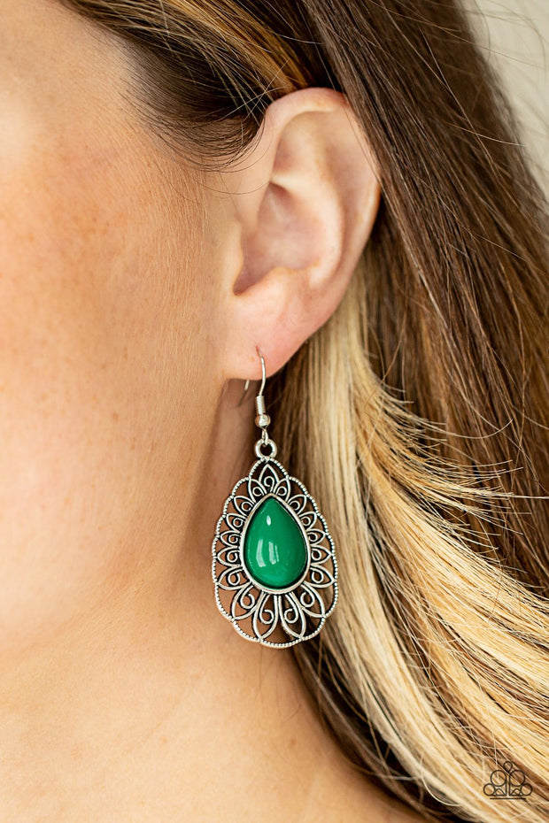 PAPARAZZI (638) {Dream Staycation} Earring