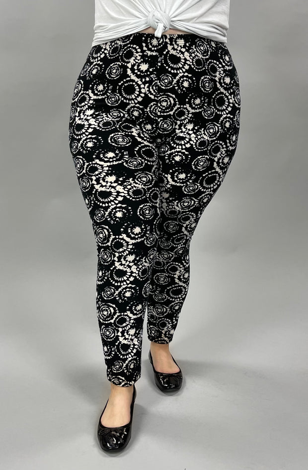 LEG-2 {Midnight Madness} Black & White Printed Leggings EXTENDED PLUS SIZE 3X/5X