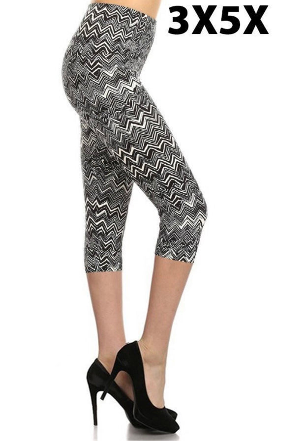 LEG-15 {You Zig, I Zag} Black & White Zig Zag Butter Soft Capri Leggings EXTENDED PLUS SIZE 3X/5X