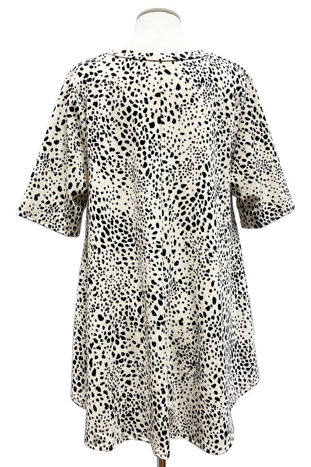 SALE!! 28 PSS {Need A Retreat} Taupe Dalmation Print Top EXTENDED PLUS SIZE 3X 4X 5X