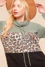 23 HD-A {Young In Love} Green Leopard Contrast Hoodie PLUS SIZE XL 2X 3X