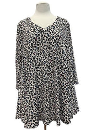 SALE!! 35 PQ-M {Looking Different} Taupe Leopard Print Top EXTENED PLUS SIZE 3X 4X 5X