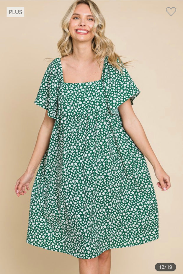 SALE!! 97 PSS-Z {Beyond The Stage} Green Print Babydoll Dress PLUS SIZE 1X 2X 3X