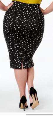 SALE!! BT-M  M-109  {Alfani} Black Dot Skirt Retail $69.50 PLUS SIZE 22w