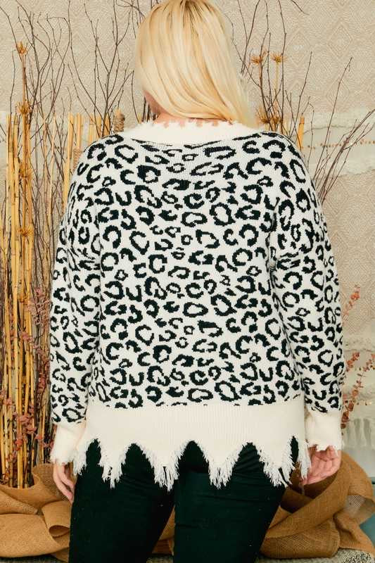 25 CP-E {Sweet One} Black White Animal Sweater  PLUS SIZE XL/2X 2X/3X