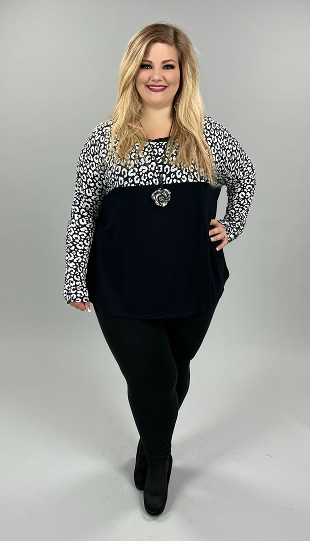 SALE!! 36 CP-F {All In The Top} Black/White Animal Print Top PLUS SIZE 1X 2X 3X