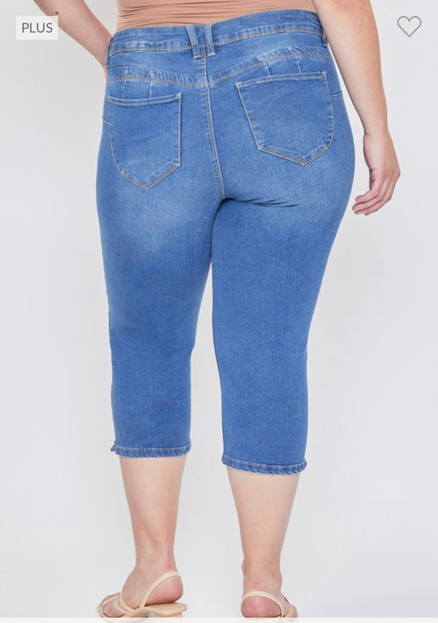 LEG-I {Royalty For Me} Med. Blue Ripped Capri Jeans  EXTENDED PLUS SIZE 14 16 18 20 22 24