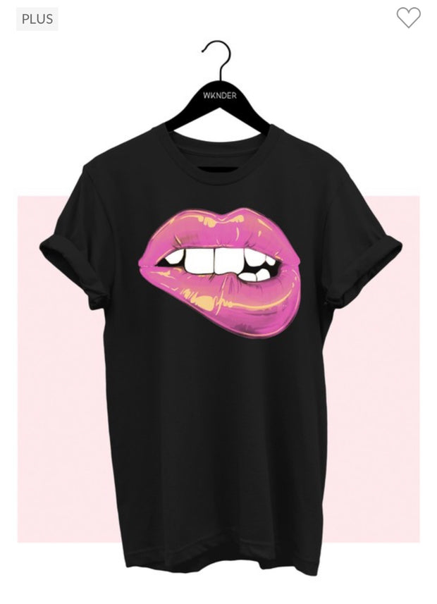 SALE!! 30 GT-F {Kiss Me} Black Pink Lip Graphic Tee PLUS SIZE 1X 2X 3X