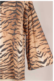 SALE! 25 PLS-D {Wildly Cute} Tan Tiger Print Top PLUS SIZE XL 2X 3X