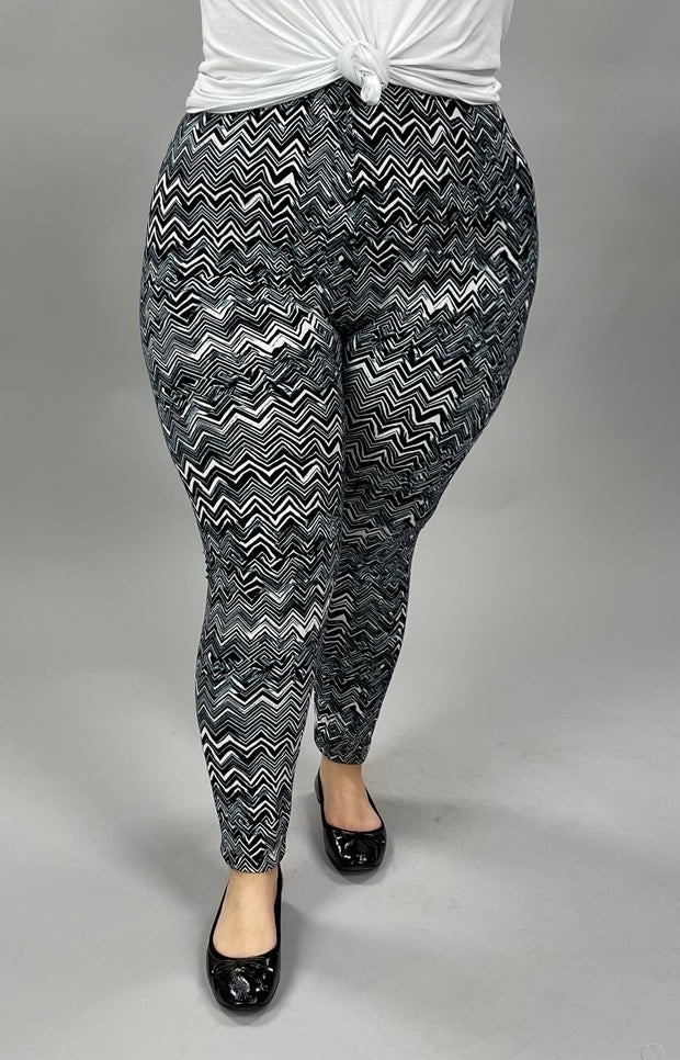 LEG-Z {Zigzagging Away} Black Zigzag Print Leggings  EXTENDED PLUS SIZE 3X/5X