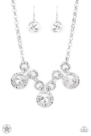 PAPARAZZI (68) {Hypnotized} Necklace & Earrings