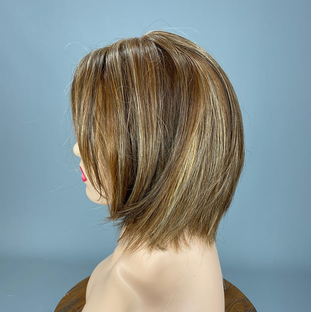 SALE!! "Double Shot Bob" (Nutella Buttercream) HAND-TIED BELLE TRESS Luxury Wig